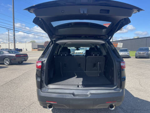 2020 Chevrolet Traverse LT Cloth