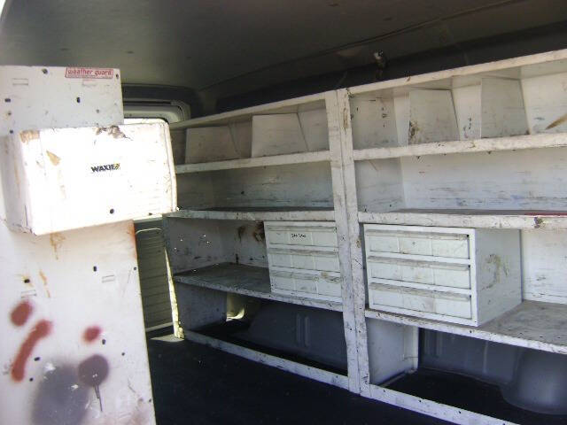 2011 Ford E-Series E-350 SD