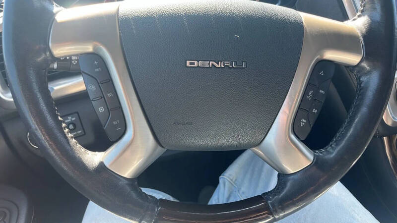 2015 GMC Acadia Denali