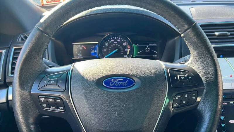 2017 Ford Explorer Limited