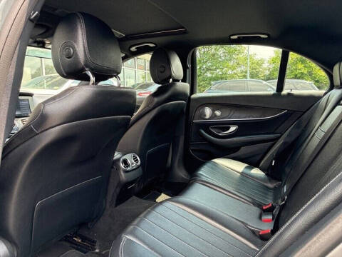 2017 Mercedes-Benz E-Class E 300 4MATIC