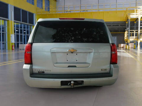 2019 Chevrolet Suburban LT