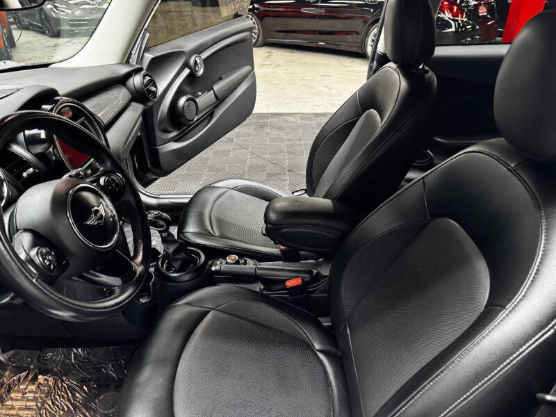 2018 MINI Hardtop 2 Door Cooper