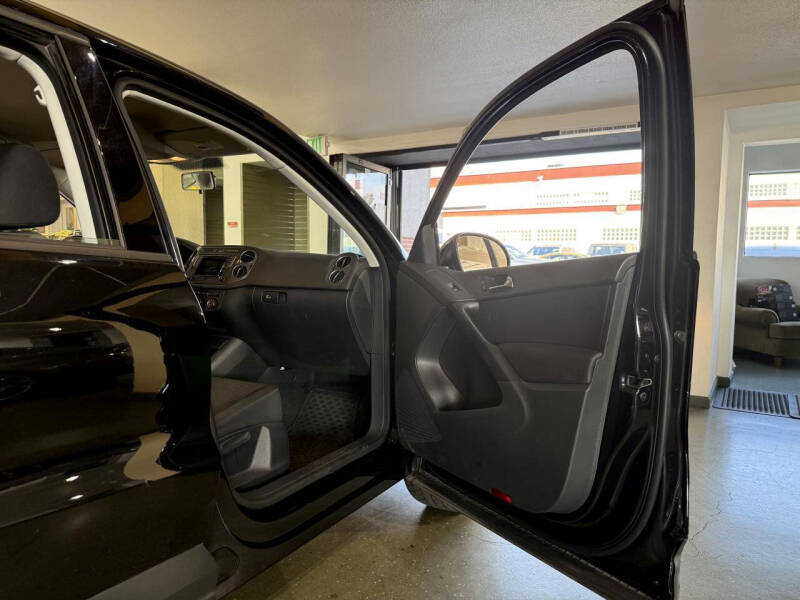 2017 Volkswagen Tiguan 2.0T S 4Motion