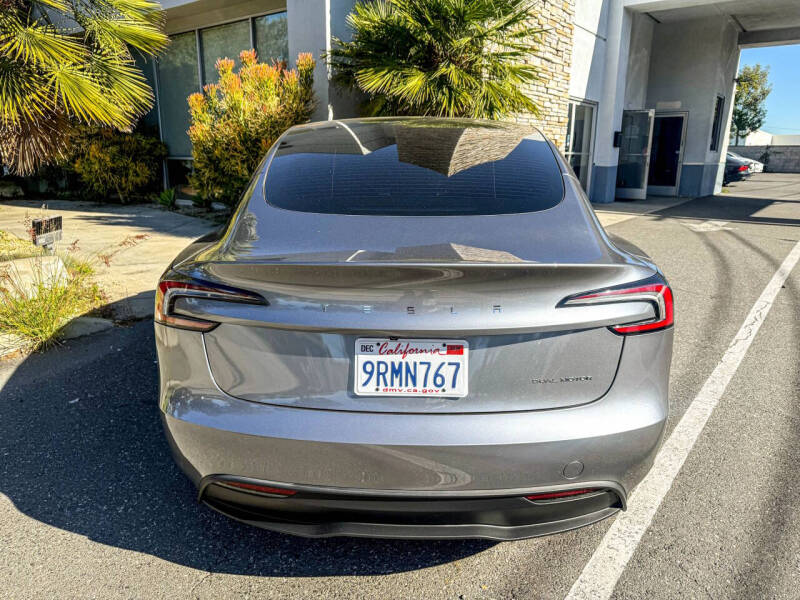 2025 Tesla Model 3 Long Range