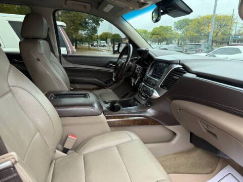 2017 Chevrolet Suburban LT