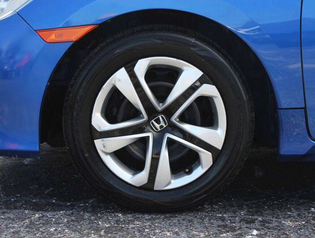 2018 HONDA Civic Sedan - $16,995
