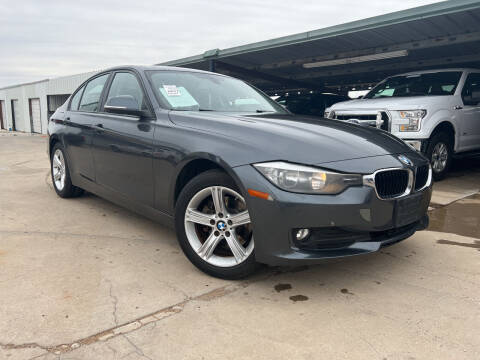2015 BMW 3 Series for sale at REVELES USED AUTO SALES in Amarillo TX