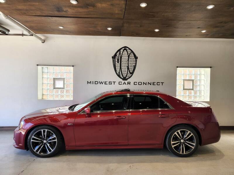 2013 Chrysler 300 for sale at Midwest Car Connect in Villa Park IL