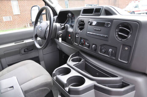 2013 Ford E-Series