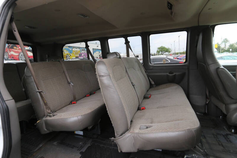 2019 Chevrolet Express LT 2500