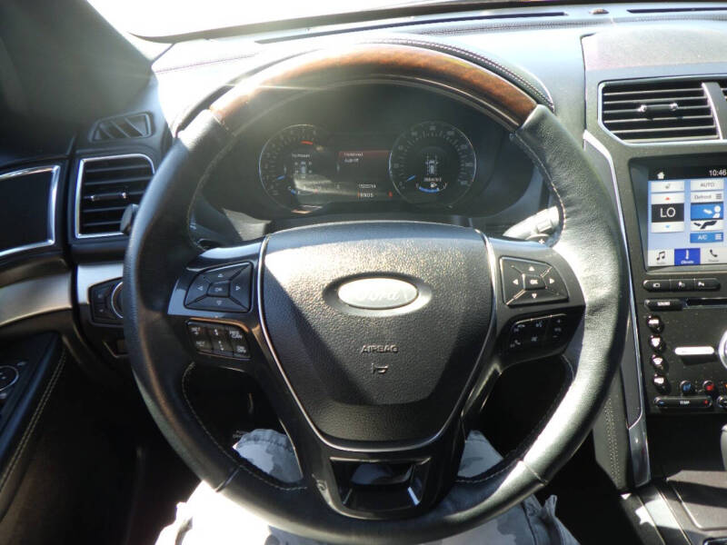 2018 Ford Explorer Platinum