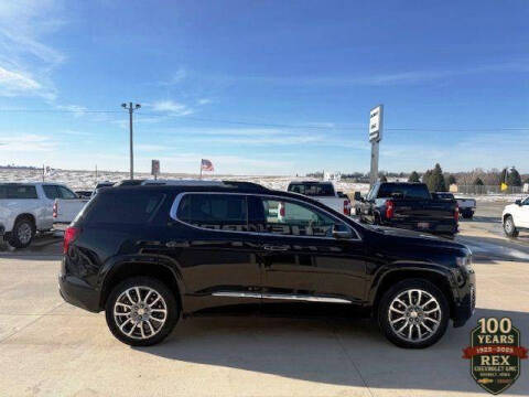 2023 GMC Acadia Denali