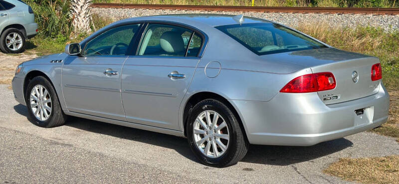 2009 Buick Lucerne CXL photo 5