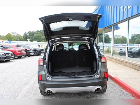 2022 Ford Escape Titanium