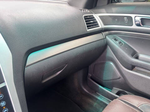 2014 Ford Explorer Sport