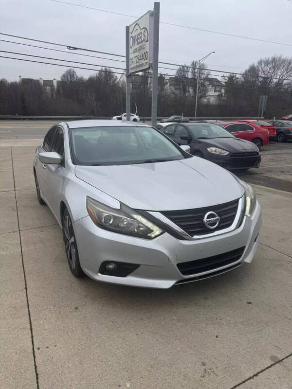 2016 Nissan Altima for sale at Wheels Motor Sales in Columbus OH