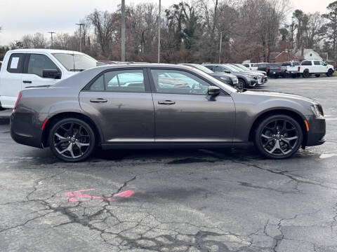 2021 Chrysler 300 S V6