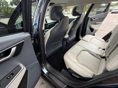 2023 Kia EV6 Wind