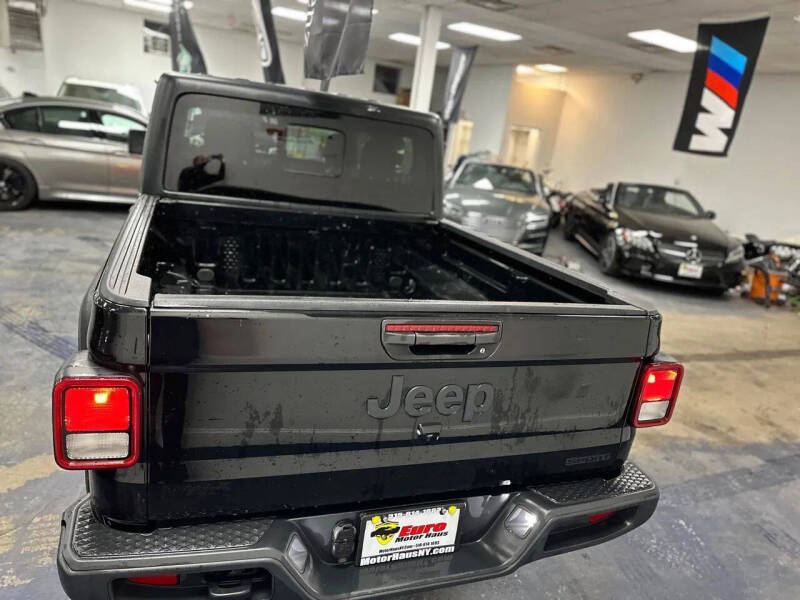 2020 Jeep Gladiator