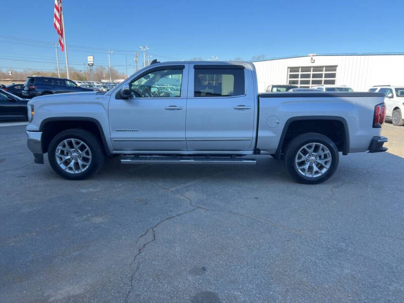 Used 2018 GMC Sierra 1500 SLT with VIN 3GTU2NEC7JG611636 for sale in Reidsville, NC