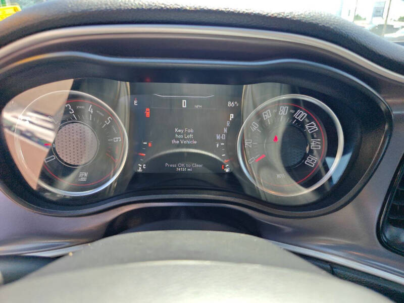 2019 Dodge Challenger SXT