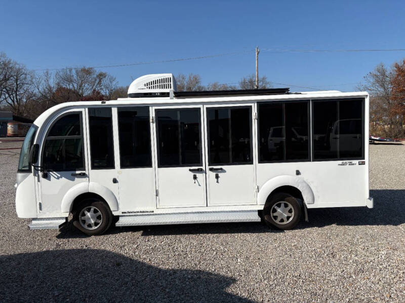 2022 MOTO ELECT TRANIST BUDDY SHUTTLE