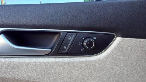 2016 Volkswagen Passat