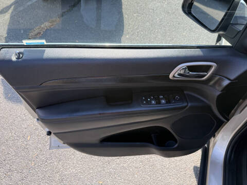 2014 Jeep Grand Cherokee Laredo