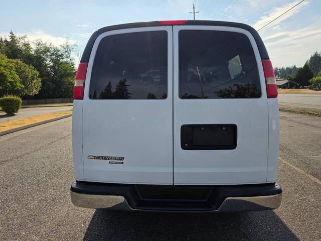 2013 Chevrolet Express LT 2500