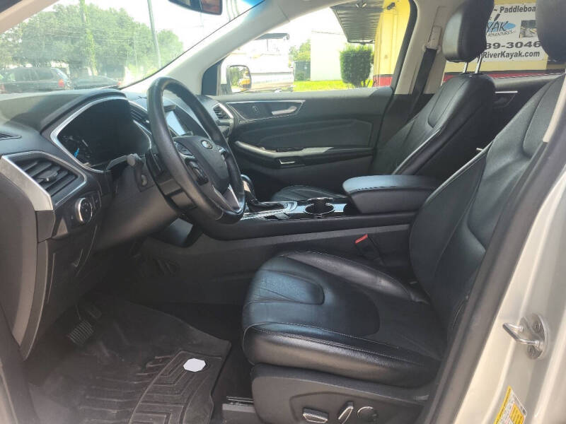 2017 Ford Edge Titanium