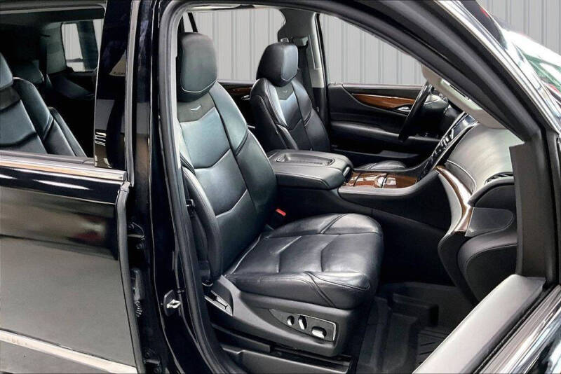 2019 Cadillac Escalade Premium Luxury