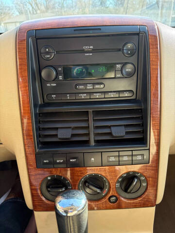 2006 Ford Explorer Eddie Bauer