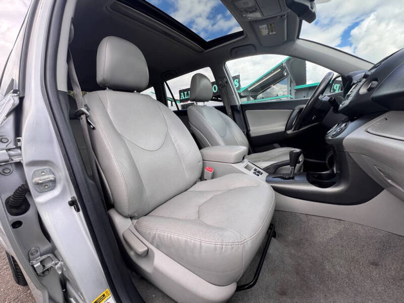 2011 Toyota RAV4 Limited