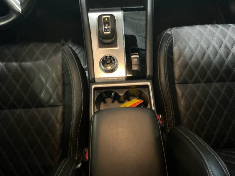 2022 Mitsubishi Outlander SEL