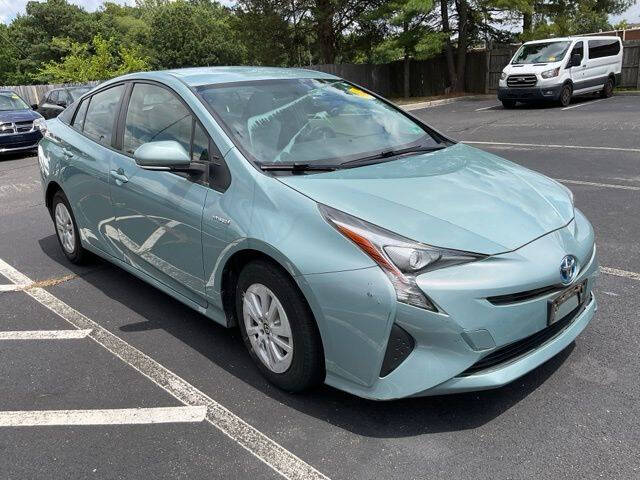 2016 Toyota Prius Two