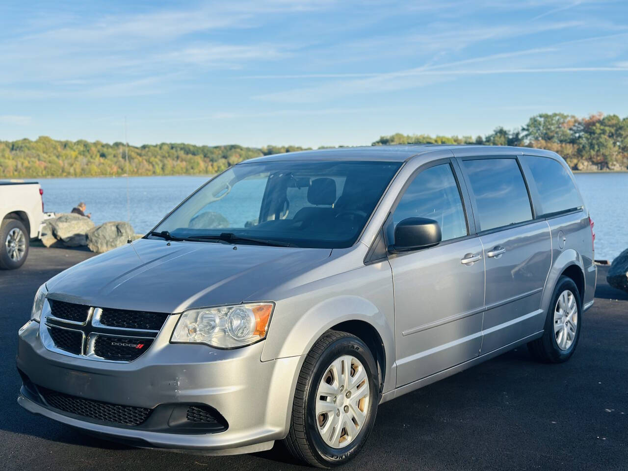 Gray 2016 Dodge Grand Caravan SE Plus SE Plus 4dr Mini-Van 2
