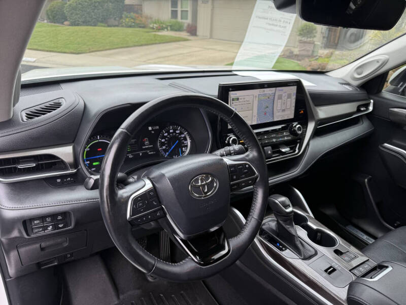 2020 Toyota Highlander Hybrid Limited