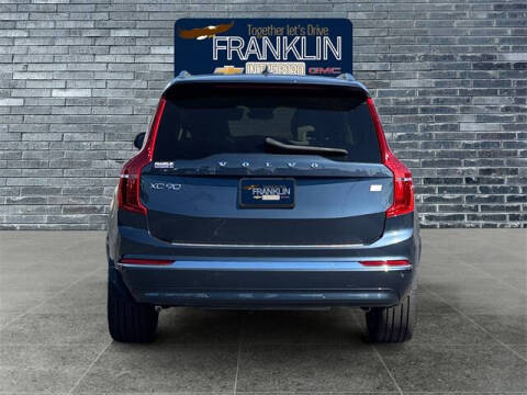 2024 Volvo XC90 Recharge T8 Core Bright Theme