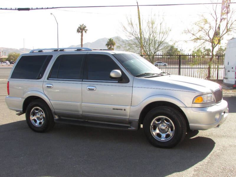 2000 Lincoln Navigator Base photo 2