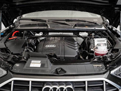 2023 Audi Q5 quattro Premium 40 TFSI