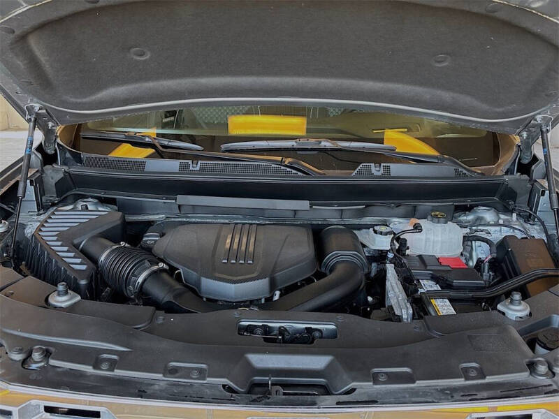 2024 GMC Acadia Denali