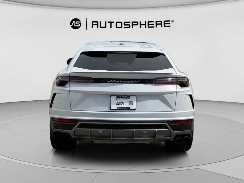 2019 Lamborghini Urus