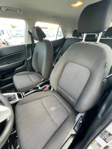 2022 Hyundai Venue SE