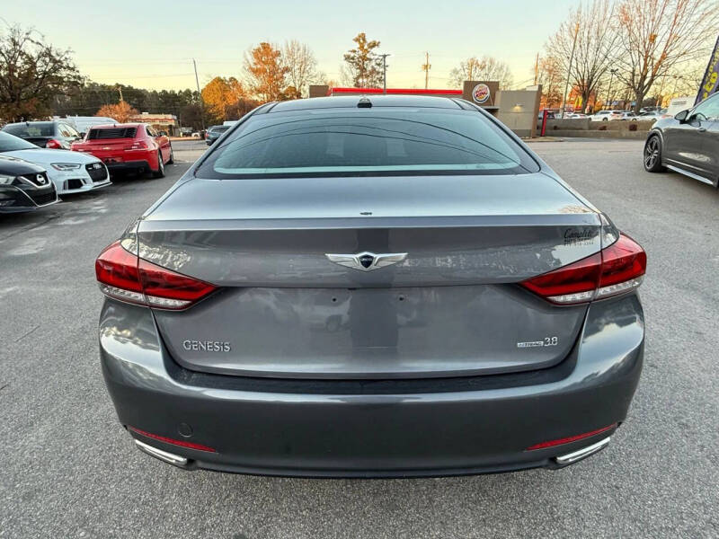 2016 Hyundai Genesis