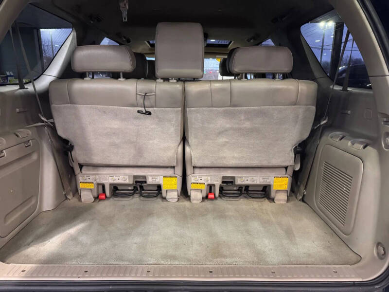 2006 Toyota Sequoia SR5