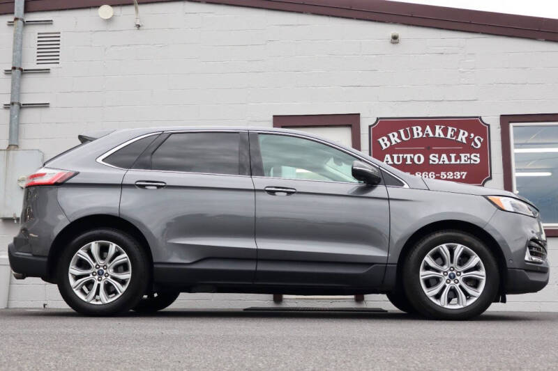 2021 Ford Edge Titanium