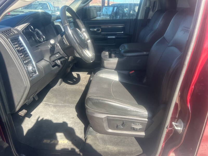 2016 RAM 1500 Laramie