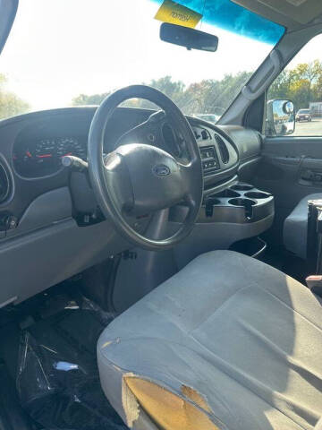 2008 Ford E-Series E-250