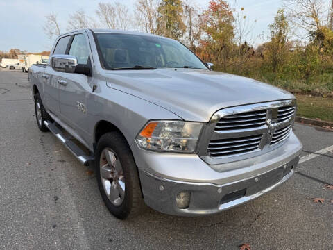 2018 RAM 1500 SLT